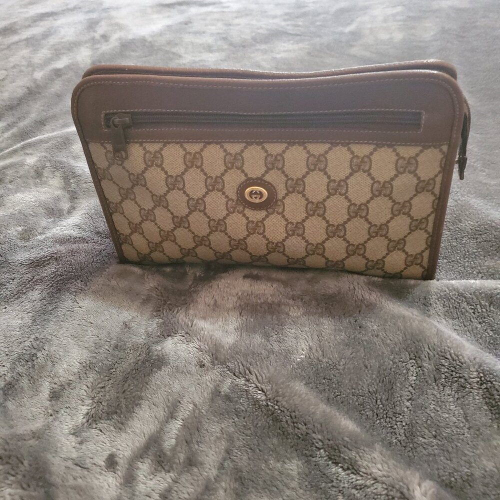 Gucci clutch